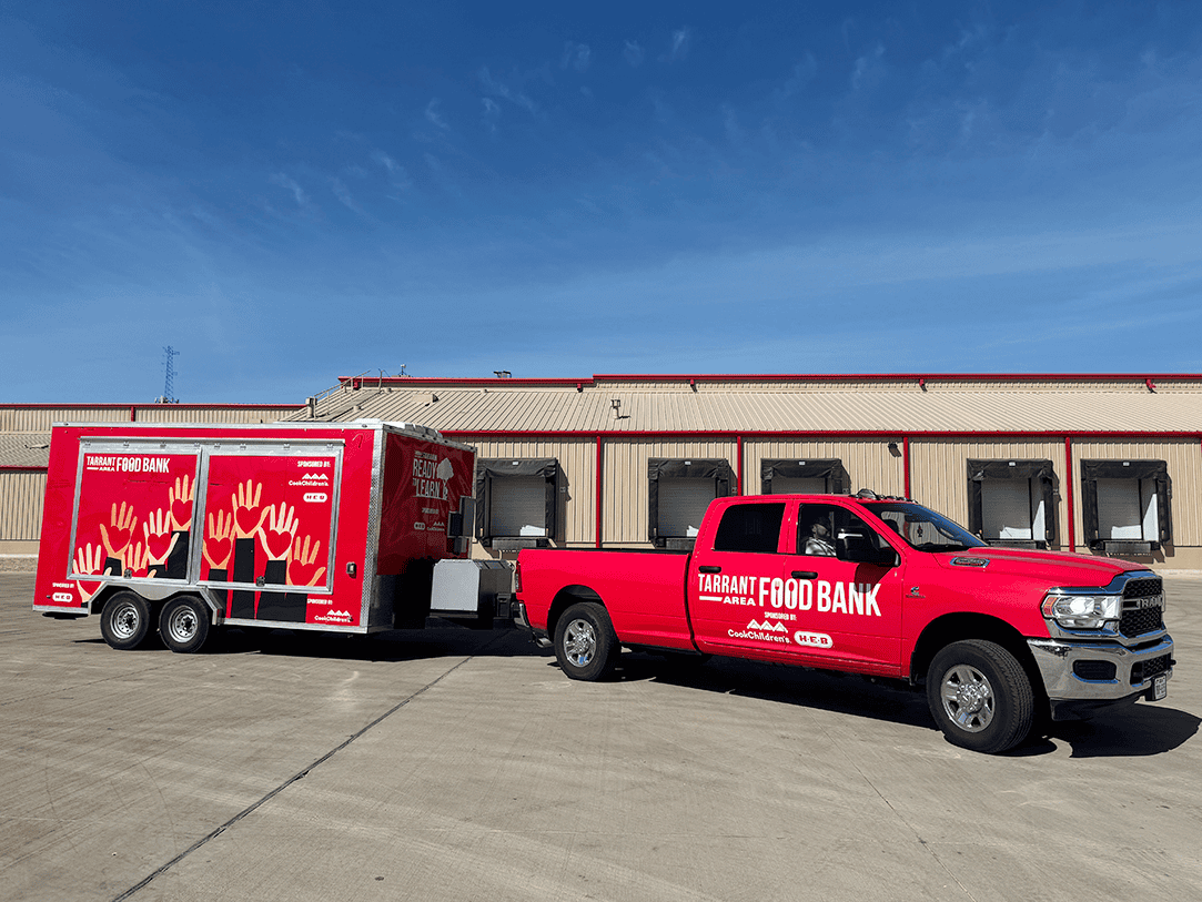 North RED Mobile Market
